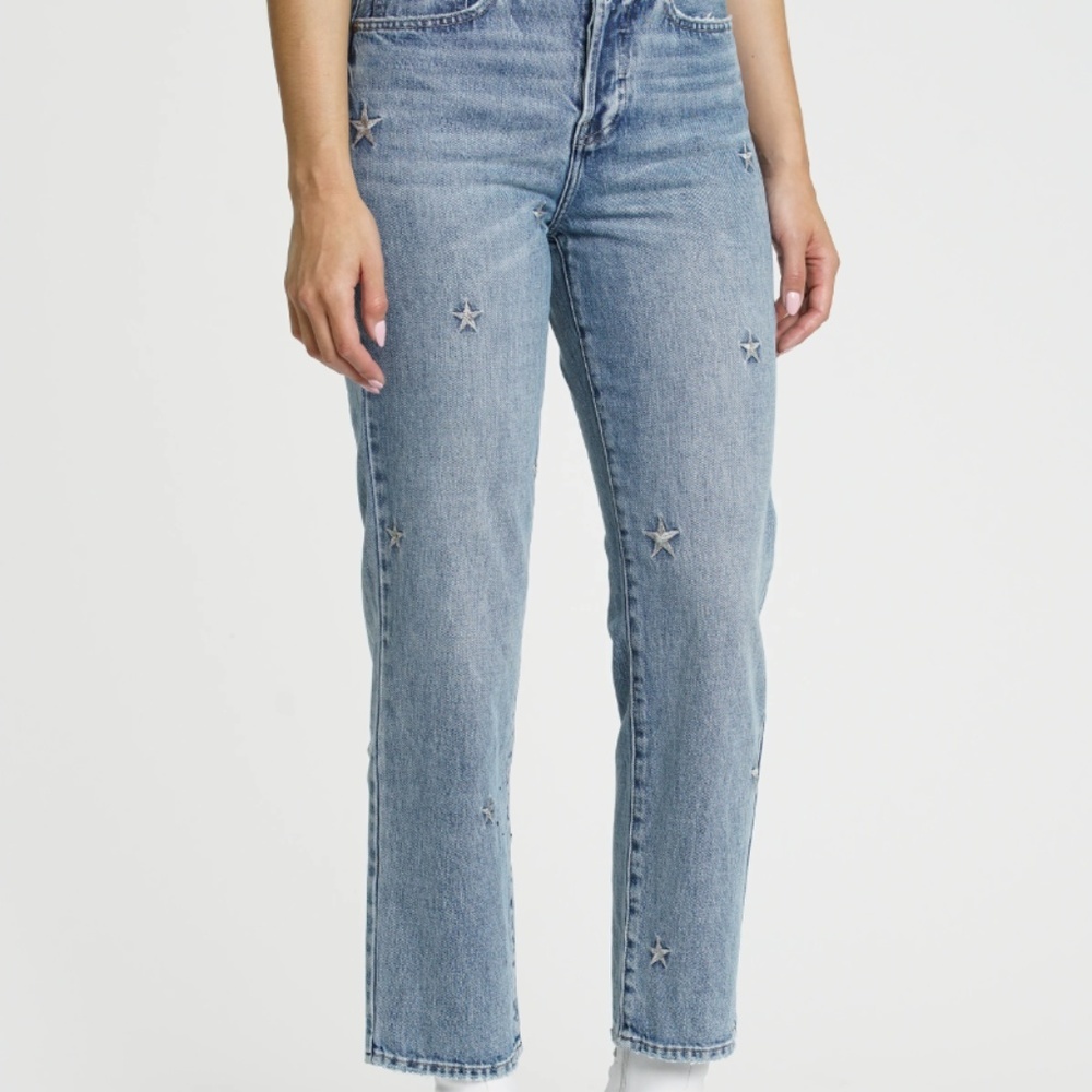 CHARLIE STAR EMBROIDERY HIGH RISE STRAIGHT LEGS